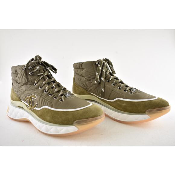 Chanel 19B Green Quilted Platform CC Logo High Top Trainer Sneaker Boot 44 11 - Picture 3 of 12